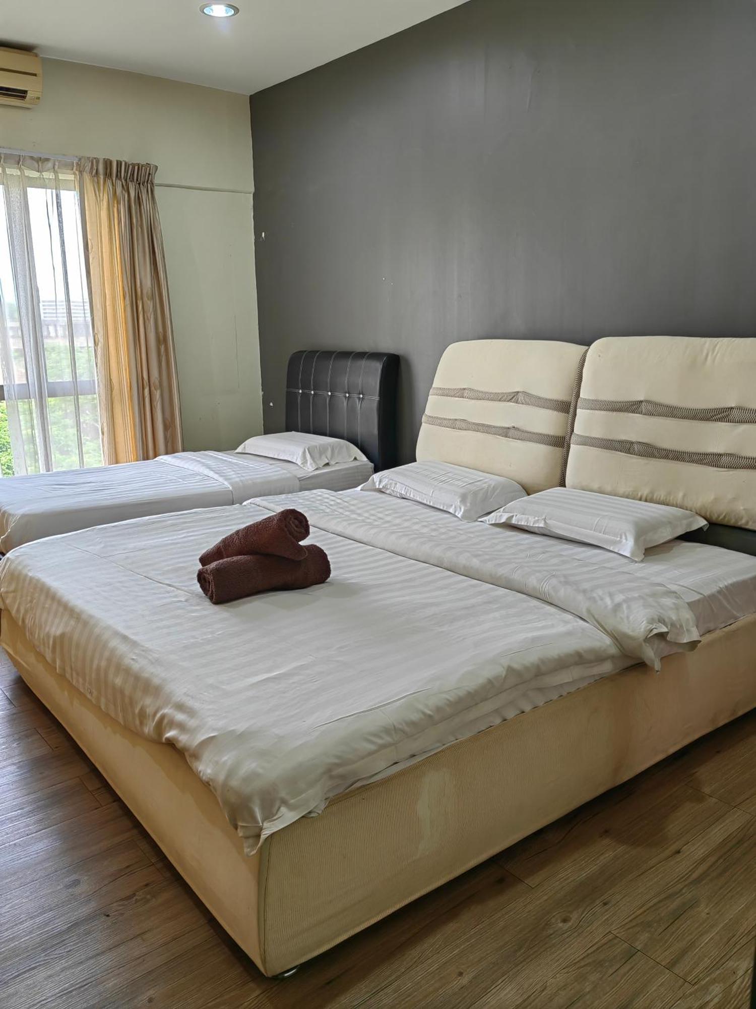 Town Condo - Marina Court קוטה קינבלו מראה חיצוני תמונה