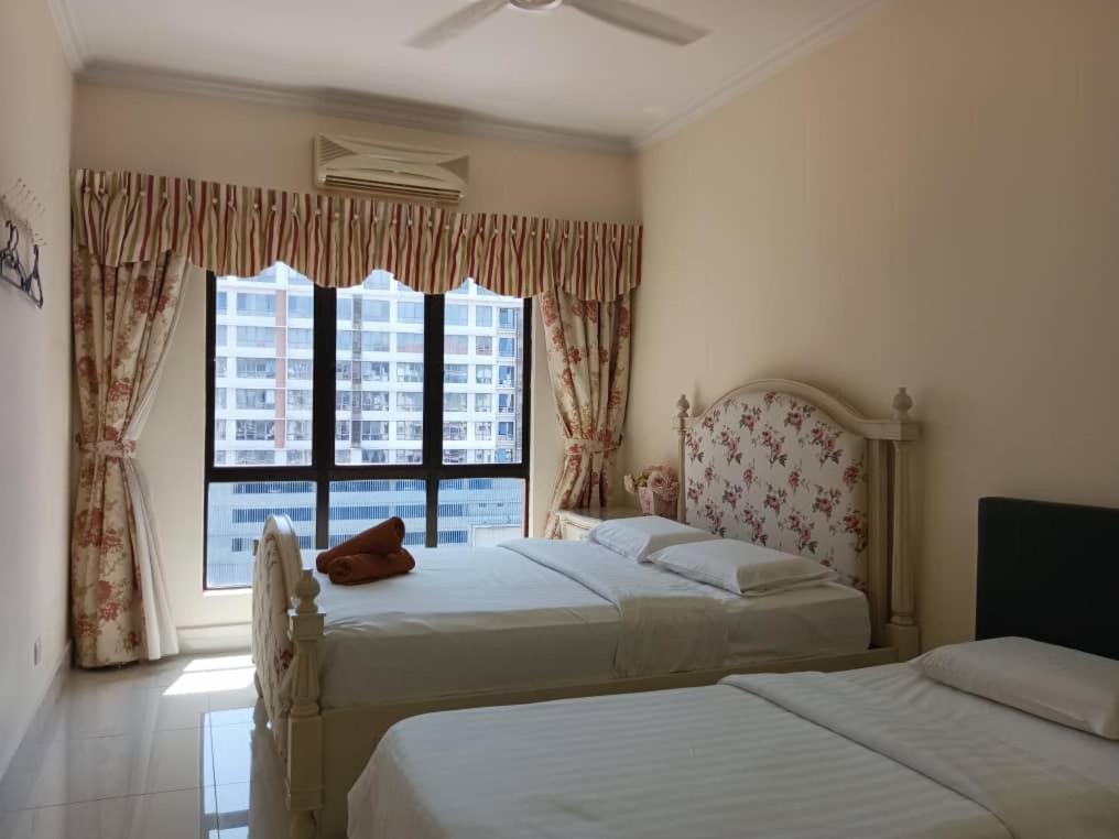 Town Condo - Marina Court קוטה קינבלו מראה חיצוני תמונה